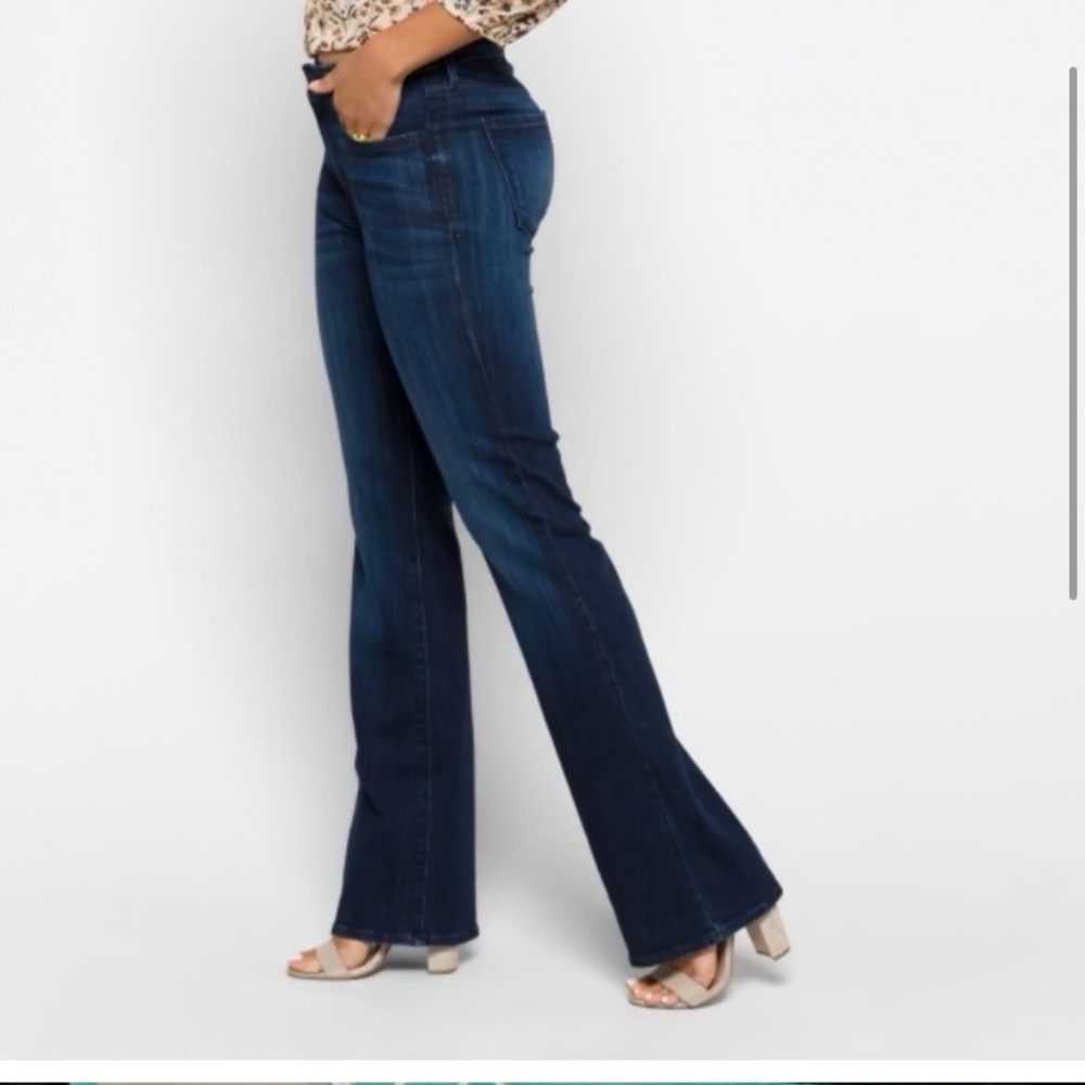 NWOT - Just USA Blue Flare Wide Leg Jeans with Stretch - Size 12 - Picture 3 of 9